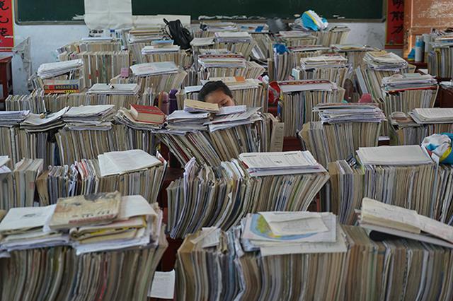 各地持续推进高考改革：强调综合成绩、全面取消加分