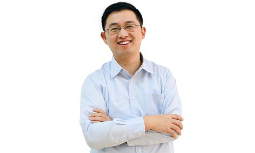 艺龙发布公告宣布任命周荣为COO。