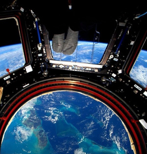 宇航员太空生活一年记录宇宙影像 宇航员太空生活一年记录宇宙影像