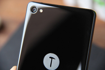 罗老师才不做PPT手机 锤子T3发布后或将现货开卖