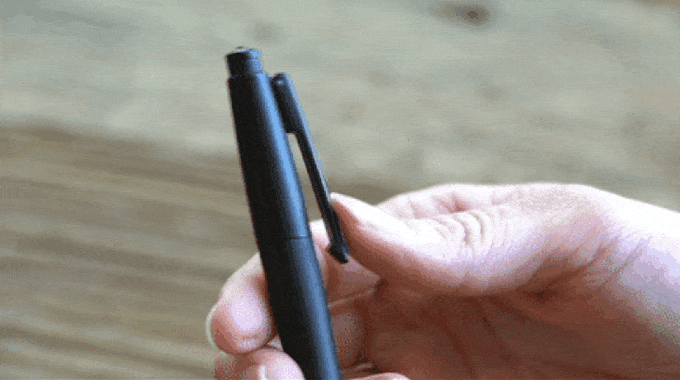 笔类 文具 680_380 gif 动态图 动图