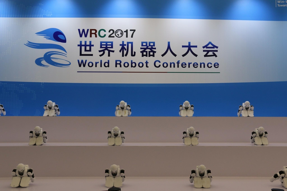 KUKA、ABB、新松、广数、Festo、软银、哈工大机器人集团等来自全球机器人行业的领先企业，将携各大明星展品悉数亮相，展示机器人行业产业链上下游各环节的最新技术应用。