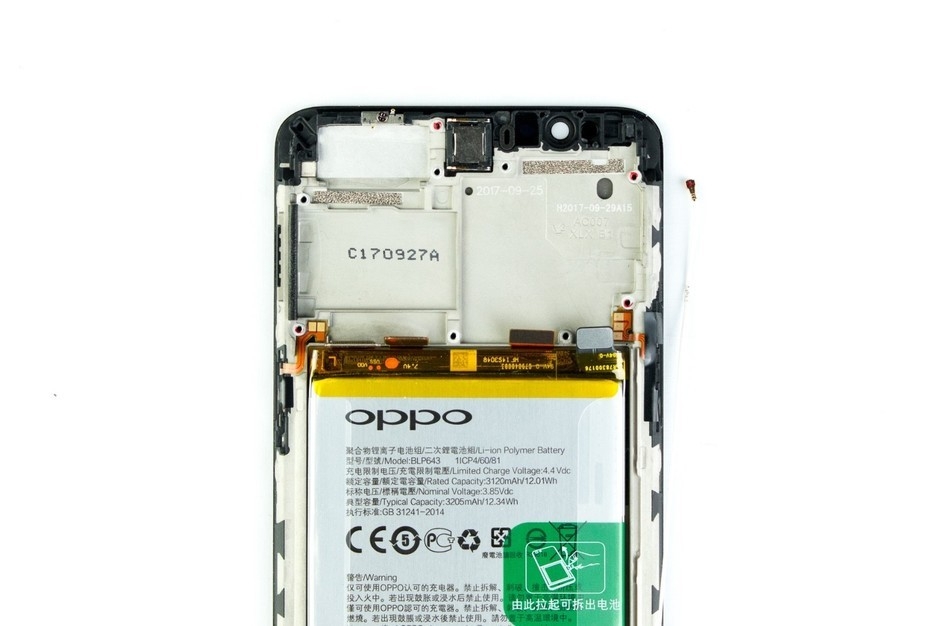 oppo手机外观结构图解,手机各个部位名称图解 超越前代不止于屏 oppo r11s拆解图赏