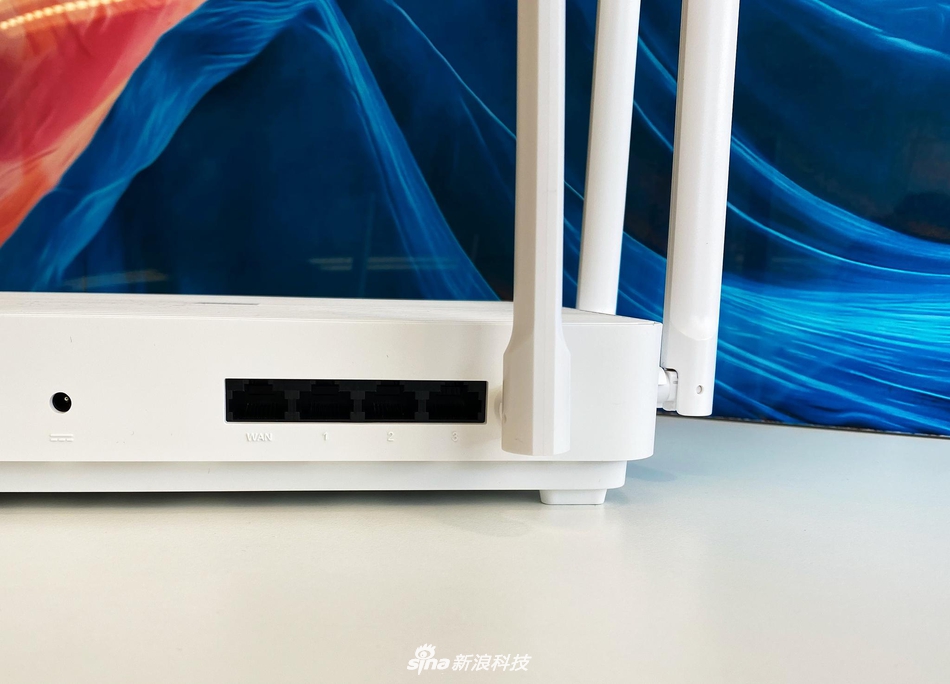 路由器价格200-300元左右 0c78-ixreehp3750057.jpg