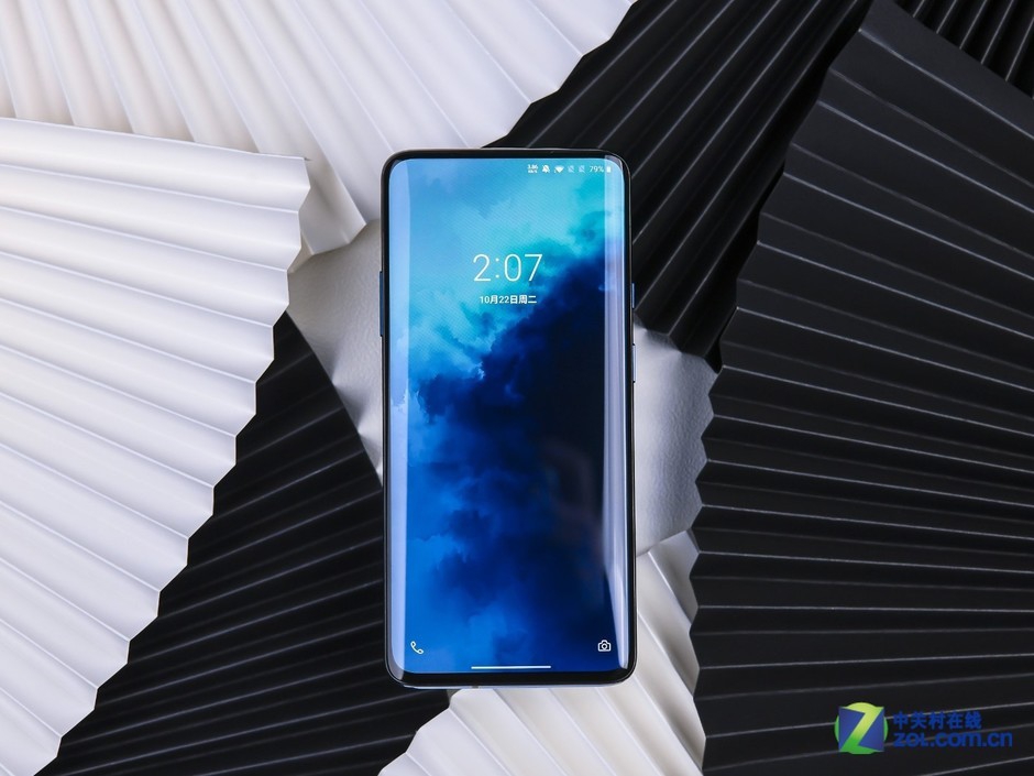 安卓怎么刷90hz刷新率 74b1-ihqyuym6550709.jpg