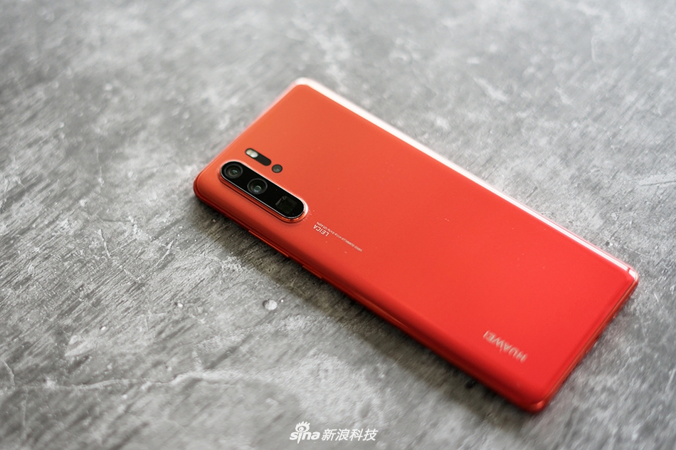 极光pro是什么机型 25ba-hwsffzc3325966.jpg