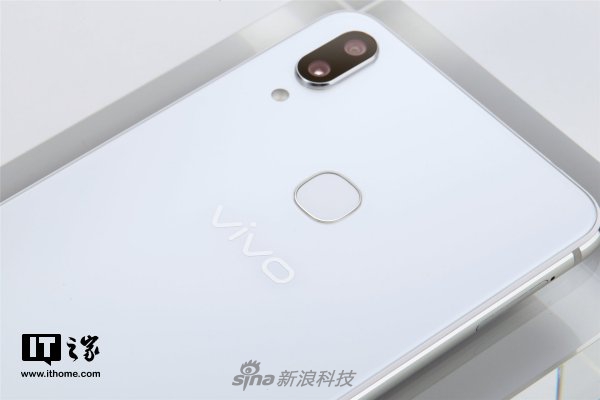 手机vivo最便宜多少钱一部 Hgh9-hapkuvm1806307.jpg