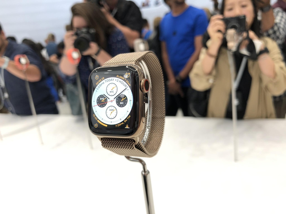 applewatch4和se的区别 XDE4-fzrwica3973867.jpg