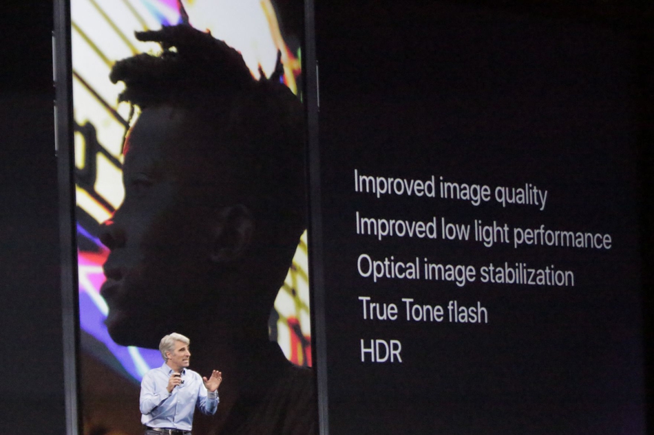 iOS 11还在软件算法上，提升了拍照图像效果。