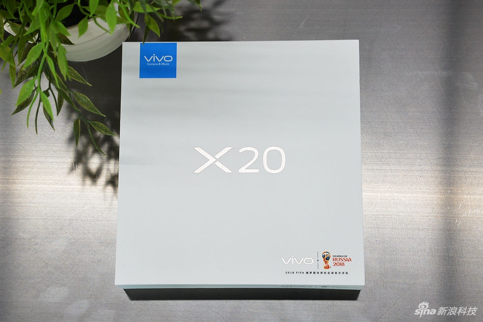 全面屏有内涵 vivo X20全面屏手机图赏
