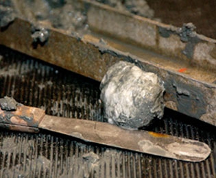 海底深处沉睡的能量 神秘可燃冰长这样(组图)