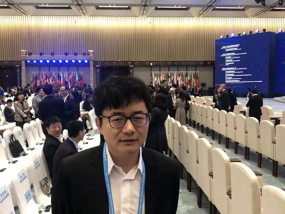 移动公司老总_济南移动公司老总图