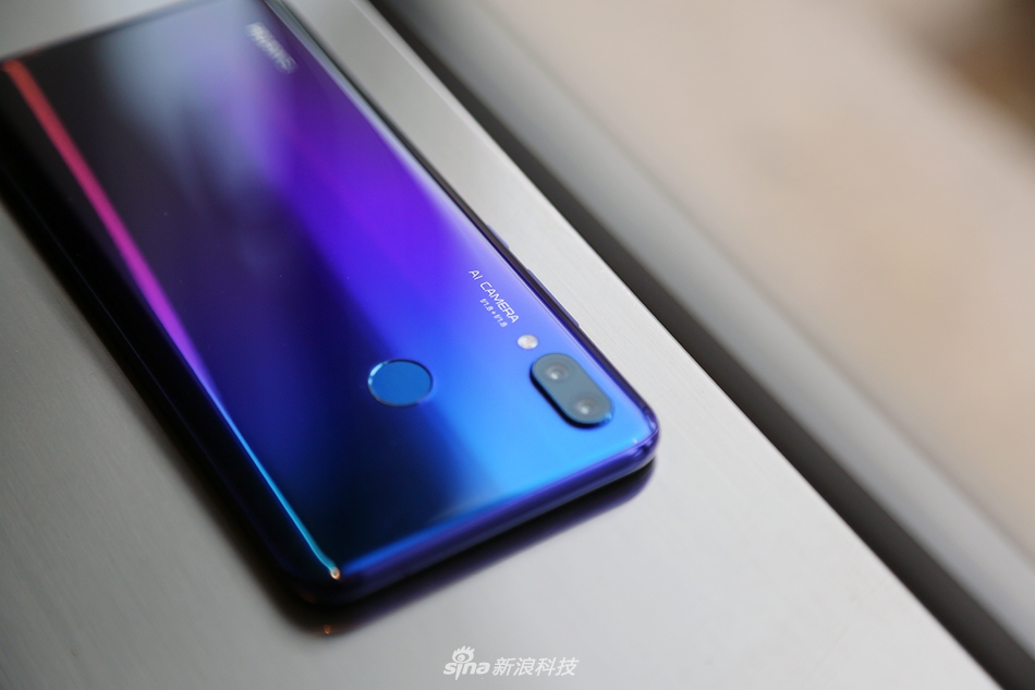 HUAWEI nova 3 新品发布盛典