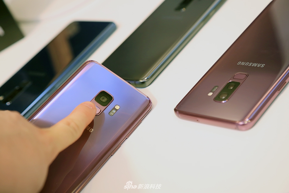 S9系列背面布局进行了微调
