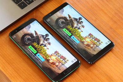 黑鲨和红魔游戏手机对比评测:谁才是吃鸡好装备!