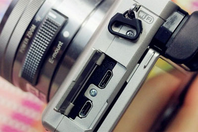 操控便携两不少 4000元内家用微单相机推荐