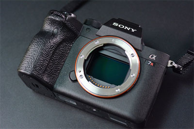 6100万像素年度力作 索尼全画幅微单Alpha 7R IV评测
