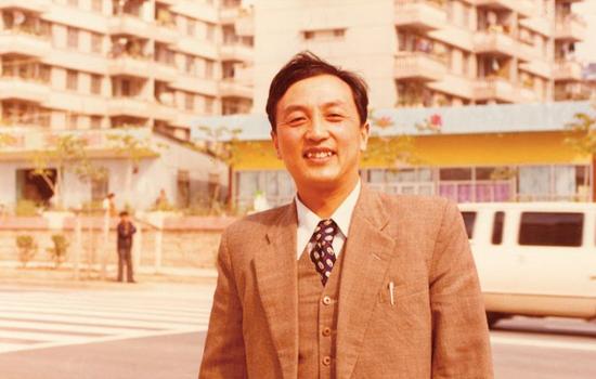 1984年底柳传志在深圳。来源：被访者供图