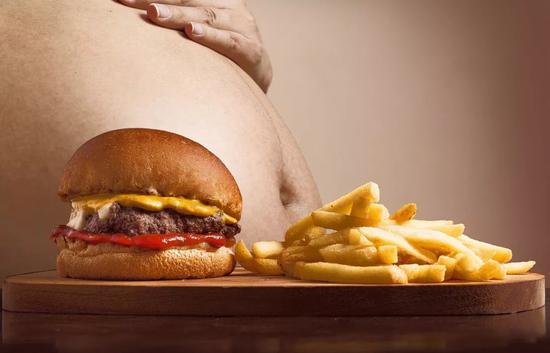▲吃高脂肪食物，男性更容易长胖（图片来源：Pixabay）