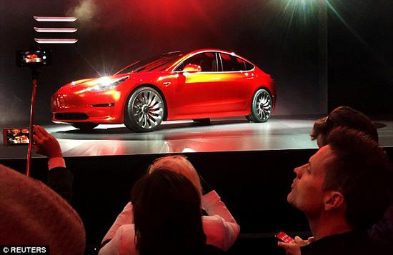 特斯拉Model 3生产一再推迟 预订客户已失去耐心
