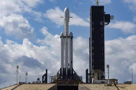 （来源：SpaceX）