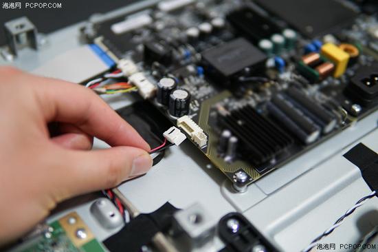 过保家电找谁修?编辑暗访发现这里水太深