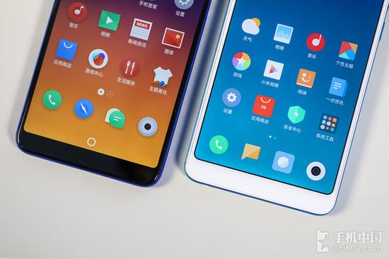 魅蓝E3和红米Note 5(右)