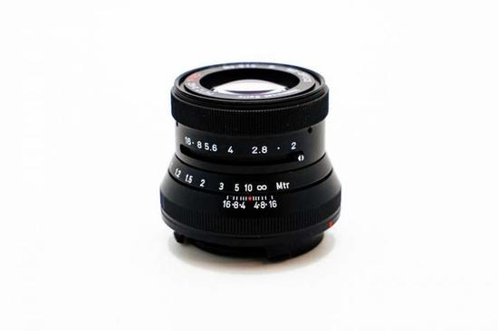 宫崎Petz 57mm f/2 FMC镜头
