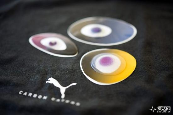 彪马联手麻省理工 研发会呼吸的鞋：细菌吃出空气通道