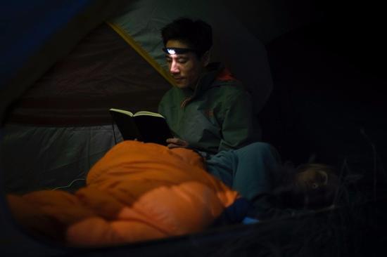 非常实用的头戴灯 价格不贵人人都需要