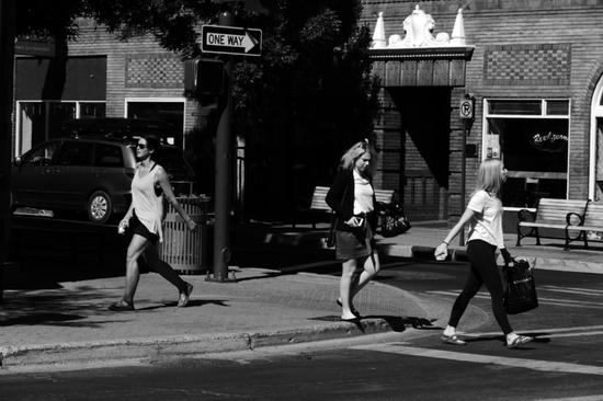 【博狗扑克】1英寸CMOS配15X光学变焦徕卡镜头 松下ZS220相机评测 【博狗扑克】1英寸CMOS配15X光学变焦徕卡镜头 松下ZS220相机评测