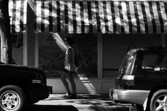 【博狗扑克】1英寸CMOS配15X光学变焦徕卡镜头 松下ZS220相机评测 【博狗扑克】1英寸CMOS配15X光学变焦徕卡镜头 松下ZS220相机评测