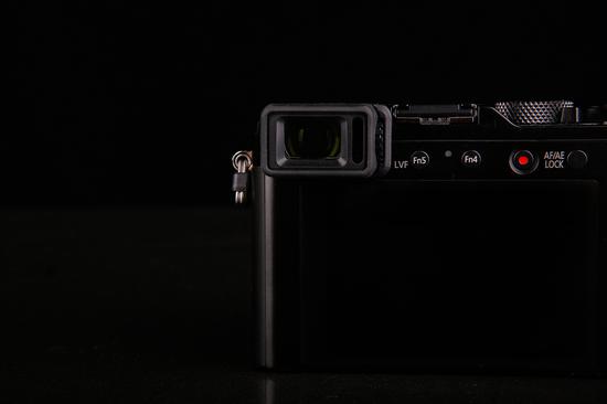 松下LX100 II取景器
