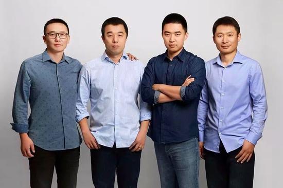 左起：沈亚楠、李铁、李想、马东辉