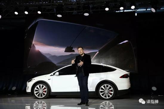 Tesla 是一家硅谷公司，但它i并不是一家真正的互联网公司