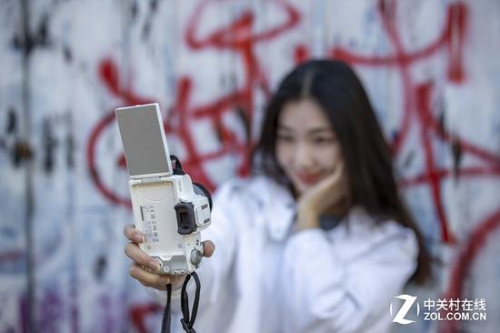 最低3000元出头 双十一盯着这五款微单下手