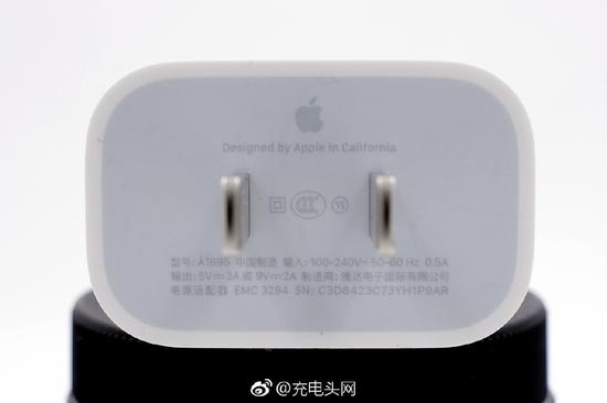 标称支持5V/3A、9V/2A输出,接下来我们对其进行测试。