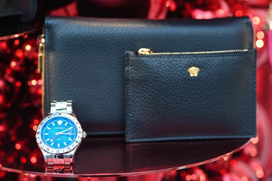 焦距:50mm　 光圈:f/2.5　 ISO感光度:640