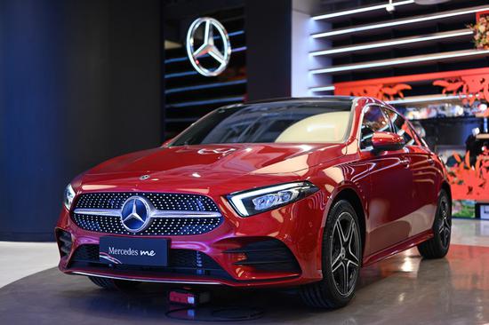 焦距:50mm　 光圈:f/1.8　 ISO感光度:640