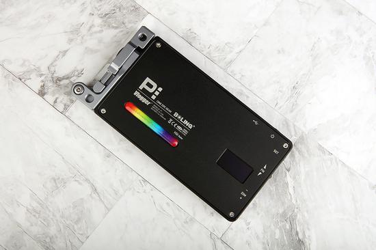 柏灵BL-P1摄影灯