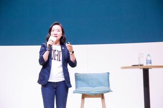 蔚来软件发展(中国)副总裁庄莉