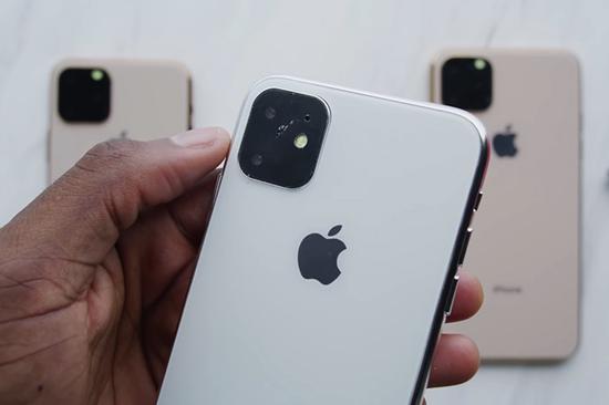 iPhone 11 R 搭载双摄像头