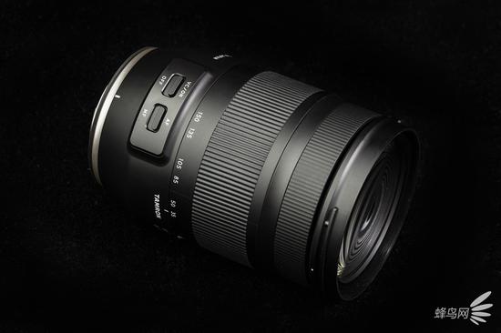 腾龙35-150mm f/2.8-4 Di VC OSD