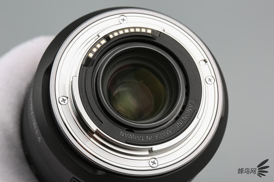 佳能RF24-240mm f/4-6.3 IS USM卡口以及后镜组镀膜