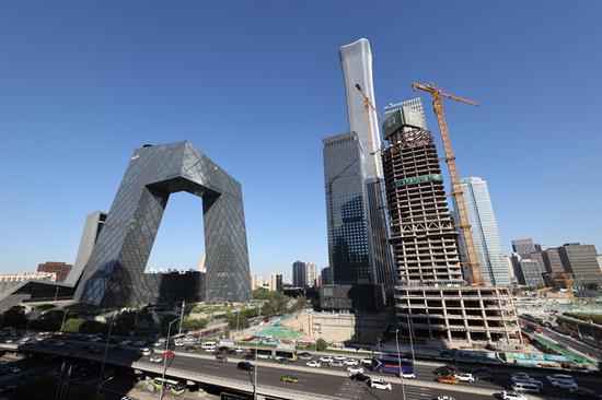 be365平台官网-扎心!看《幸福三重奏》,陈建斌一句话就戳穿了婚姻的真相……