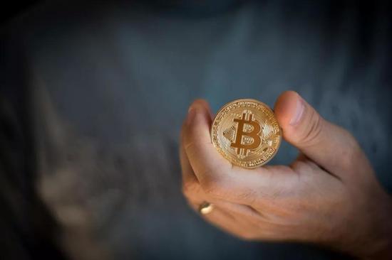 伯爵ii客户端,胡安谈司坤关键时刻救球传错人:失误也是比赛的一部分