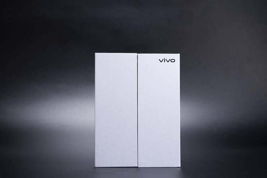 vivoX50系列邀请函来了 微云台和手机亲密的一次接触