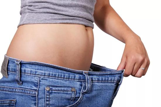 下半身脂肪的增生性生长可能阻止或延缓上半身脂肪的储存（图片来源：pixabay）