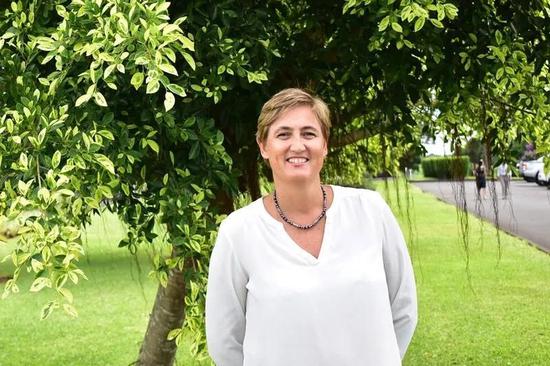 acqueline Sauzier是毛里求斯海洋保护协会的主席。来源：Jacqueline Sauzier。