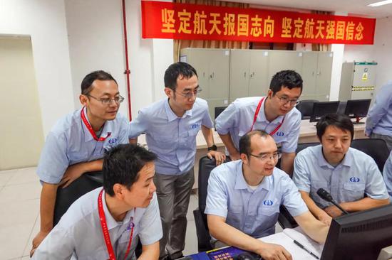 设备总体（素材提供：张谦谦、杨雨昂）